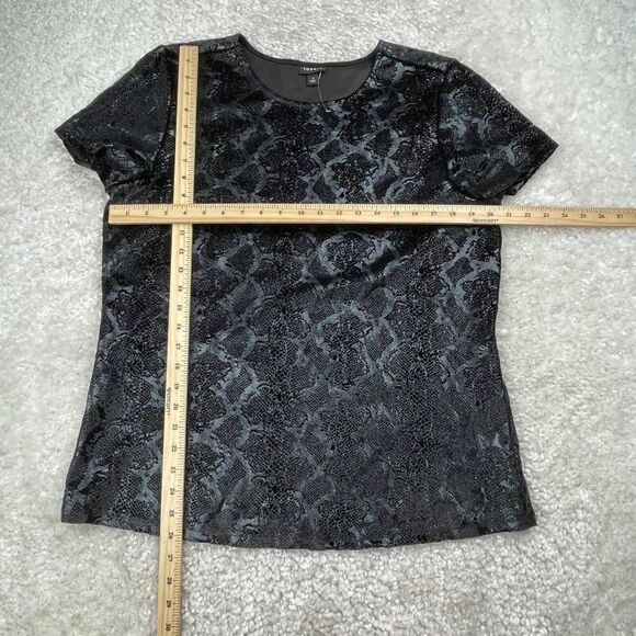 Torrid Black Velvet Snakeskin Print High Neck Tee NEW - Picture 7 of 10